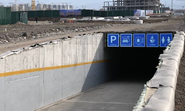 Cumhurbaşkanı Mirziyoyev Yeni Taşkent'te Devam Eden Projeleri İnceledi